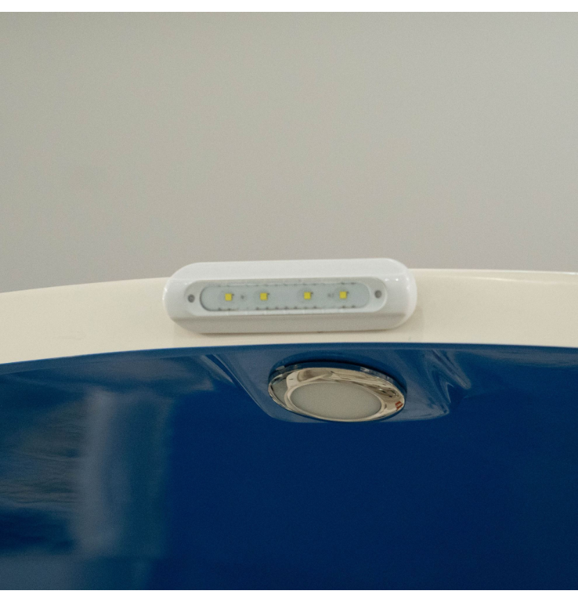 Taco 4-LED Deck Light, F38-8800W-1